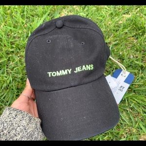 Tommy Hilfiger Hat